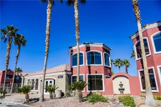 Photo #1: 2687647 Listing 