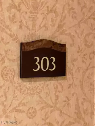 Photo #2: 2687649 Listing 