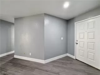 Photo #4: 2687671 Listing