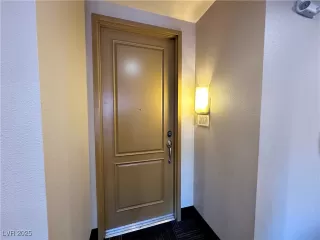 Photo #3: 2687673 Listing 