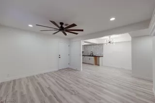 Photo #3: 2687684 Listing 