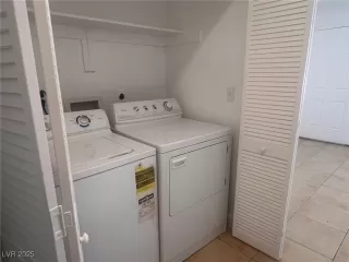 Photo #3: 2687694 Listing 