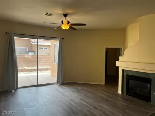 Photo #3: 2687732 Listing 