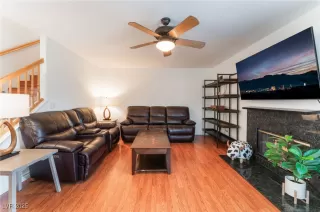 Photo #4: 2687779 Listing