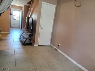 Photo #3: 2687854 Listing 