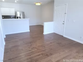 Photo #2: 2687868 Listing 