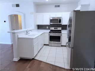 Photo #6: 2687868 Listing 