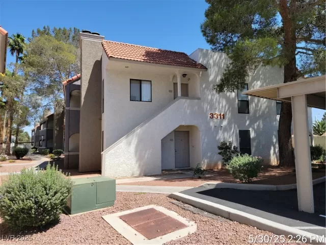 MLS: 2687869 Condo For Sale