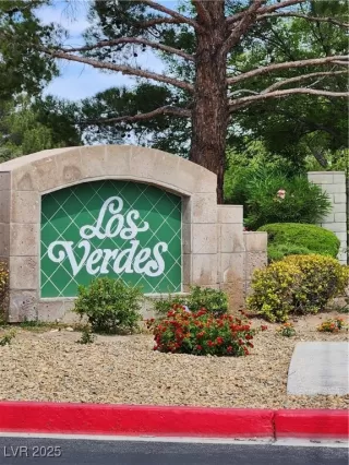 Photo #2: 2687911 Listing 