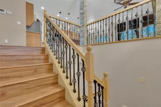 Photo #5: 2687919 Listing 