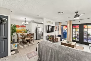 Photo #3: 2687921 Listing 