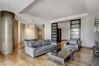 Photo #4: 2687925 Listing 