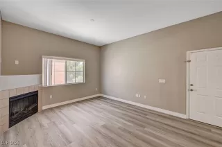 Photo #2: 2687954 Listing