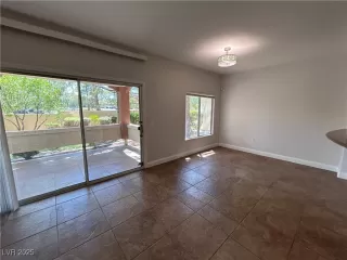 Photo #4: 2687962 Listing 