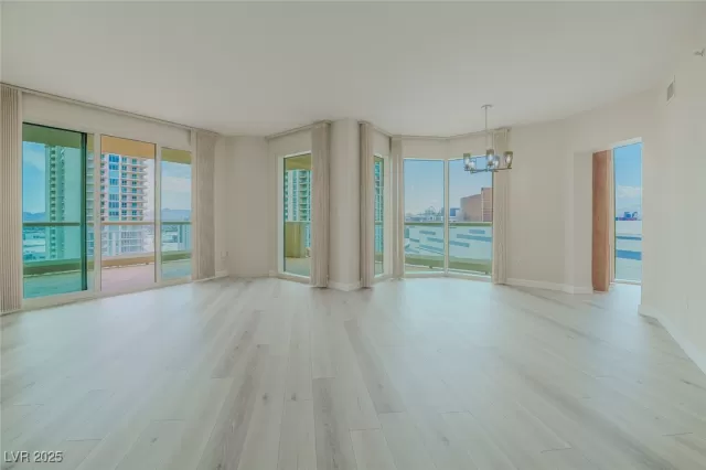 MLS: 2687972 Condo For Sale