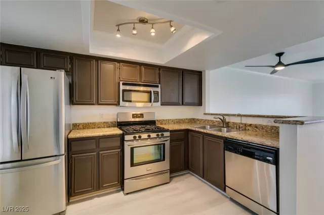 MLS: 2687974 Condo For Sale