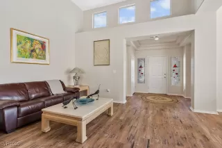Photo #1: 2687980 Listing 