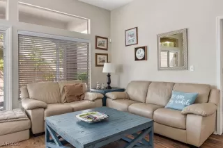 Photo #4: 2687980 Listing 