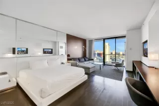 Photo #1: 2687989 Listing