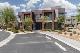 Photo #1: 2687992 Listing 