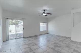 Photo #4: 2688008 Listing 