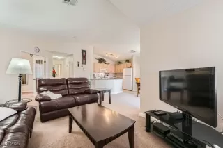 Photo #5: 2688013 Listing