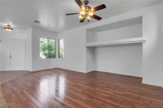 Photo #3: 2688034 Listing