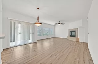 Photo #3: 2688143 Listing 