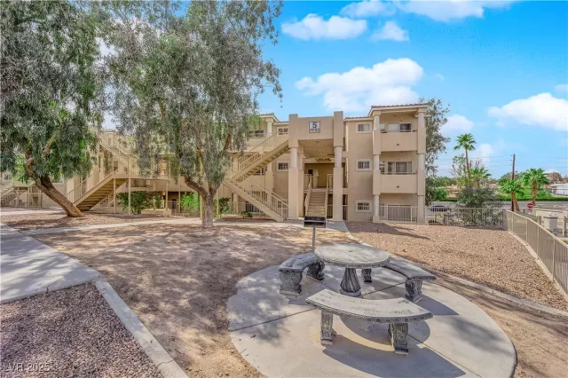 MLS: 2688144 Condo For Sale