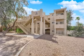 Photo #1: 2688144 Listing