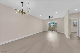 Photo #5: 2688144 Listing