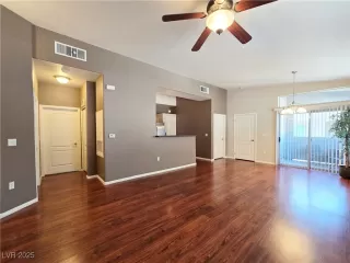 Photo #3: 2688181 Listing 