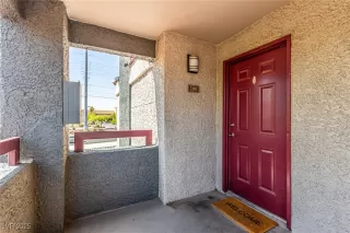 Photo #2: 2688240 Listing 