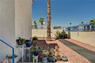 Photo #5: 2688280 Listing