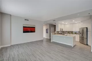 Photo #3: 2688293 Listing 