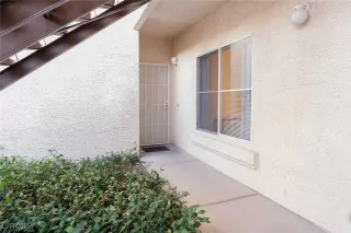 Photo #5: 2688295 Listing