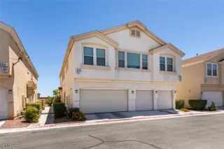 Photo #2: 2688301 Listing 