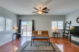 Photo #4: 2688301 Listing 