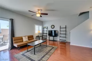 Photo #6: 2688301 Listing 