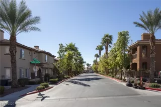 Photo #5: 2688322 Listing 