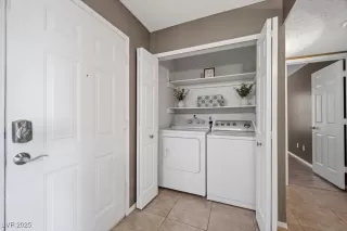 Photo #6: 2688344 Listing