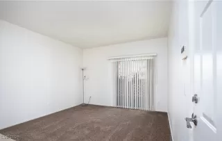 Photo #5: 2688370 Listing 