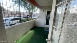 Photo #4: 2688403 Listing