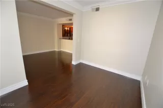 Photo #4: 2688416 Listing