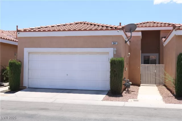 MLS: 2688421 Condo For Sale