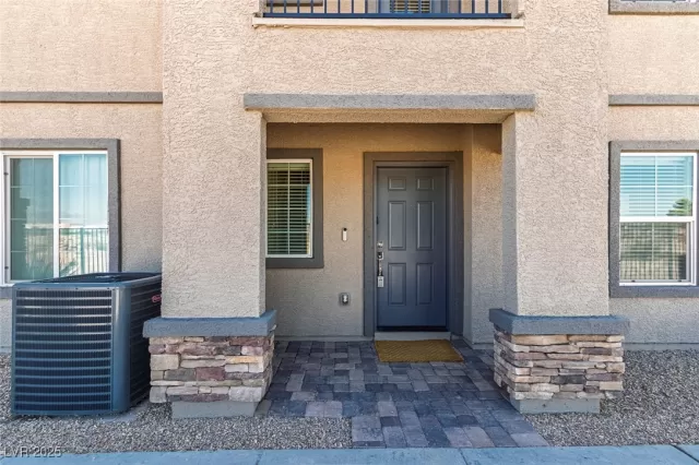MLS: 2688451 Condo For Sale