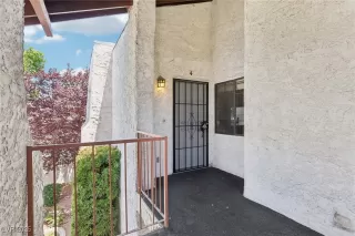 Photo #1: 2688470 Listing