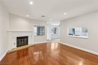 Photo #2: 2688470 Listing