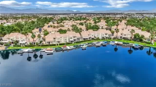 Photo #2: 2688477 Listing