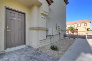 Photo #2: 2688486 Listing 